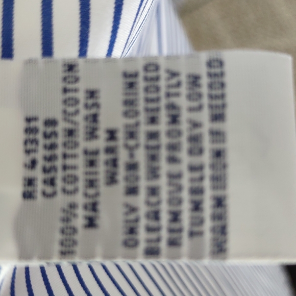 Shirt - Picture 3 of 4